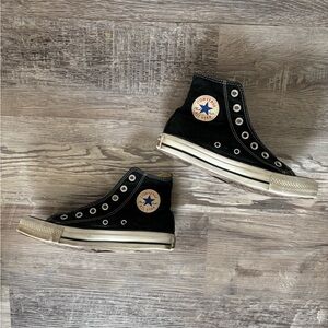 Converse Black High-Tops